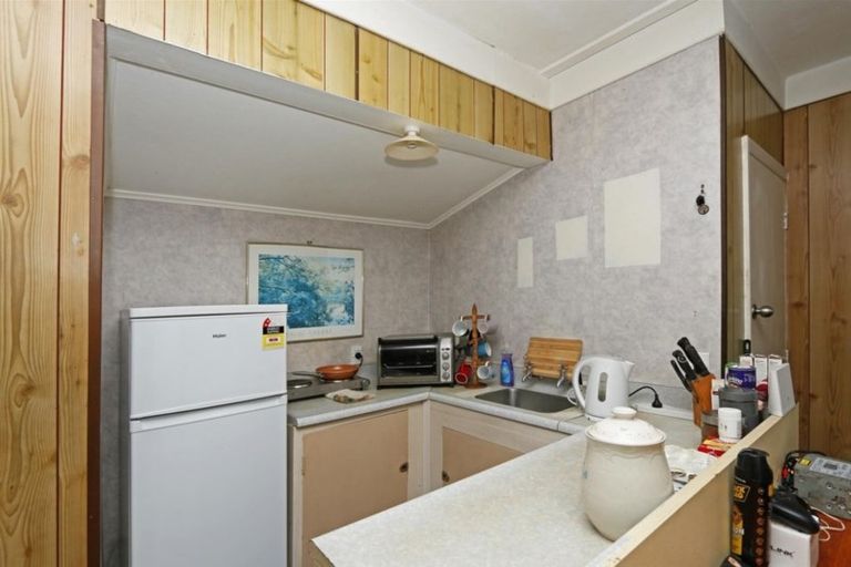 Photo of property in 3 Riemenschneider Street, Manaia, 4612