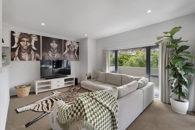 Photo of property in 11/19 Langana Avenue, Browns Bay, Auckland, 0630