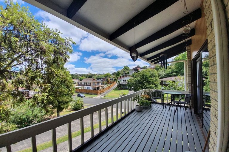Photo of property in 1/7 Newstead Avenue, Browns Bay, Auckland, 0632
