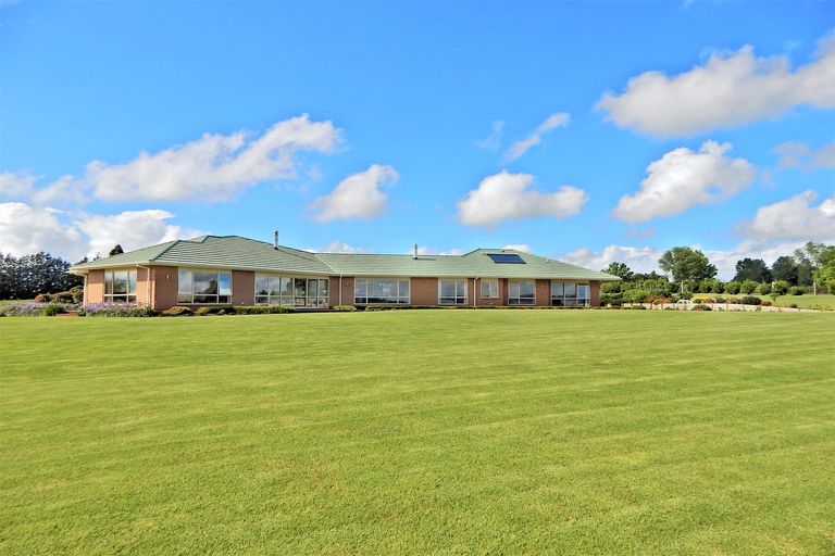 Photo of property in 415 Te Ahu Ahu Road, Waimate North, Kaikohe, 0472