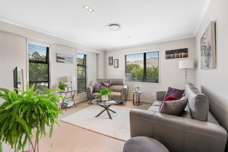 Photo of property in 33 Riverleigh Drive, Snells Beach, 0920