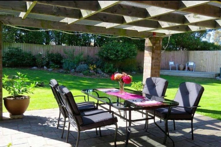 Photo of property in 32 Arkwright Place, Halswell, Christchurch, 8025