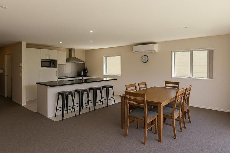 Photo of property in 11 Pipipi Crescent, Takanini, 2112