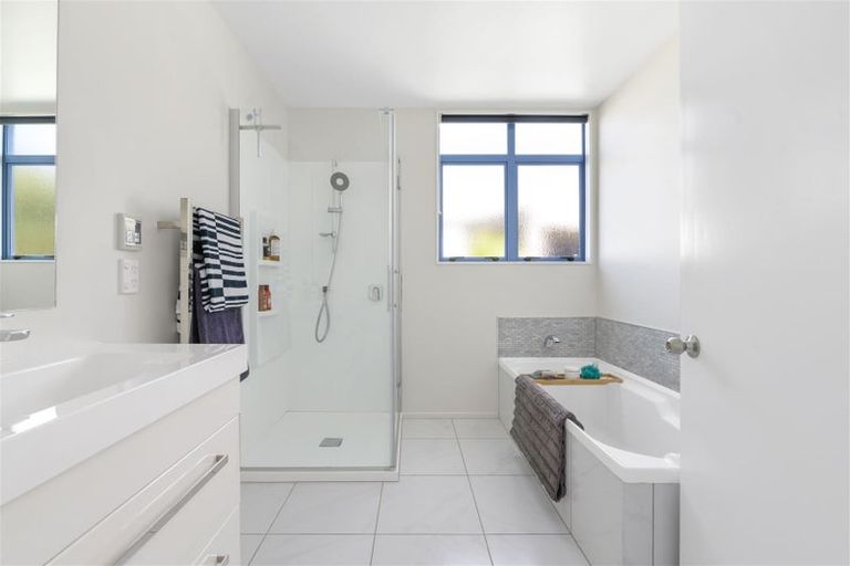 Photo of property in 26 Moverley Place, Pukete, Hamilton, 3200