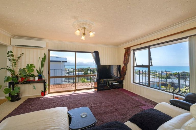 Photo of property in 72 Churchill Street, Kaikoura, 7300