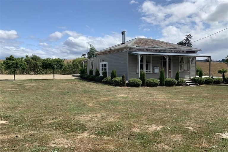 Photo of property in 1235 Moutere Highway, Upper Moutere, 7173