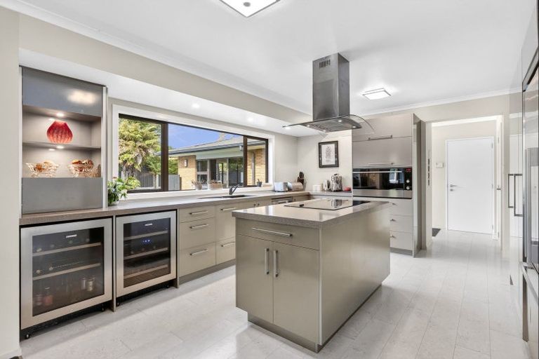 Photo of property in 262 Shakespeare Street, Leamington, Cambridge, 3432