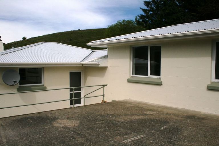 Photo of property in 18 Derwent Street, Oamaru North, Oamaru, 9400