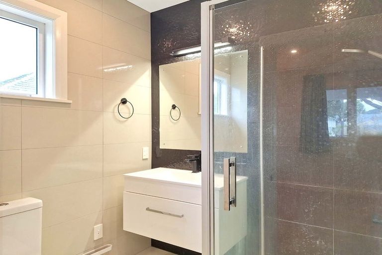 Photo of property in 20 Thornycroft Avenue, Epuni, Lower Hutt, 5011