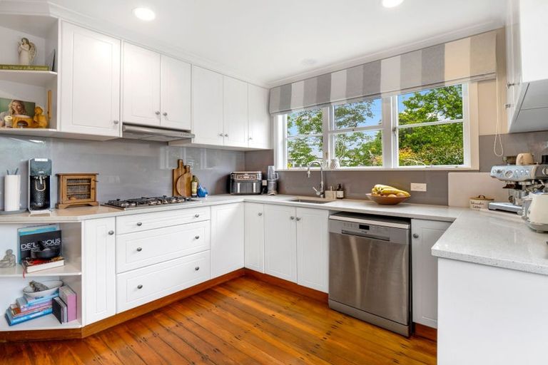 Photo of property in 31 Brassey Road, Saint Johns Hill, Whanganui, 4500