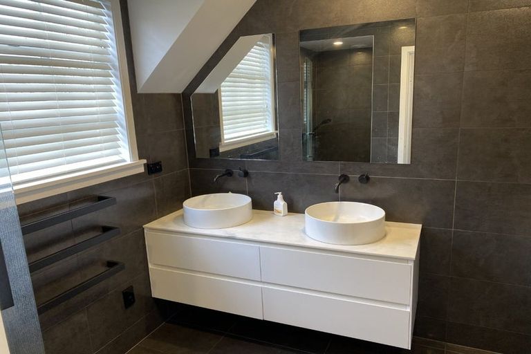 Photo of property in 68 Greers Road, Burnside, Christchurch, 8041