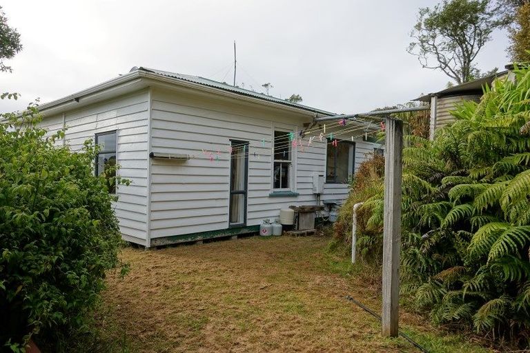Photo of property in 79 Main Road, Stewart Island/rakiura, Stewart Island, 9818