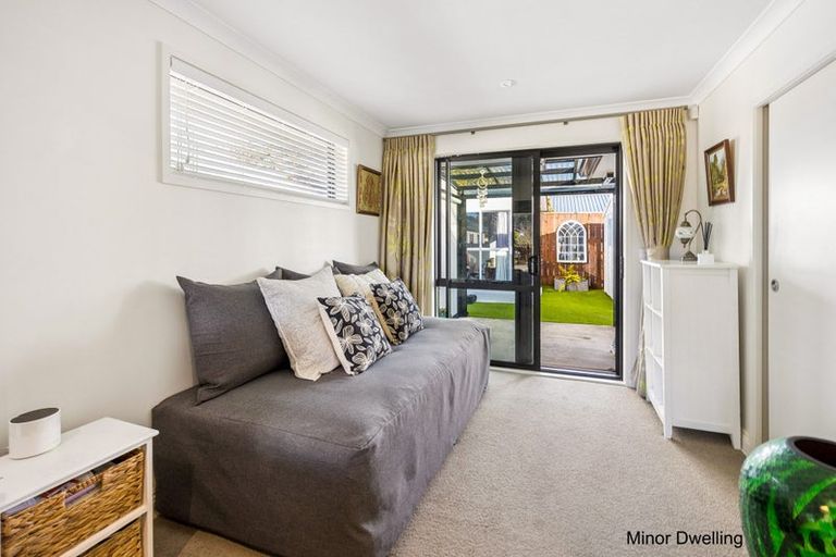 Photo of property in 14 Kahika Grove, Huapai, Kumeu, 0810