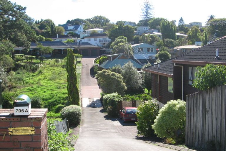 Photo of property in 1/708 Beach Road, Browns Bay, Auckland, 0630