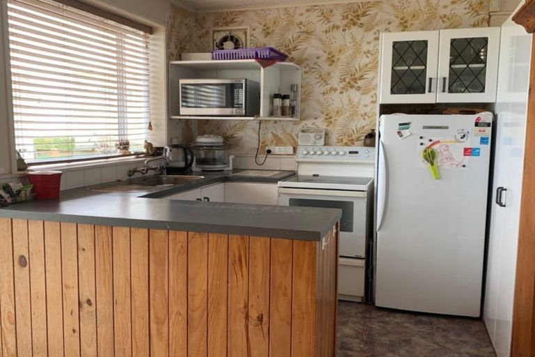 Photo of property in 4 Point Road, Mokau, 4376