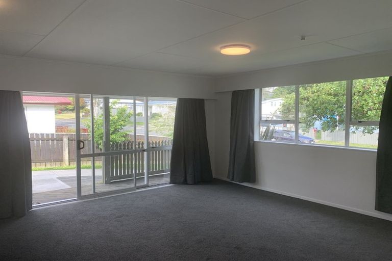 Photo of property in 91 Norana Road, Timberlea, Upper Hutt, 5018