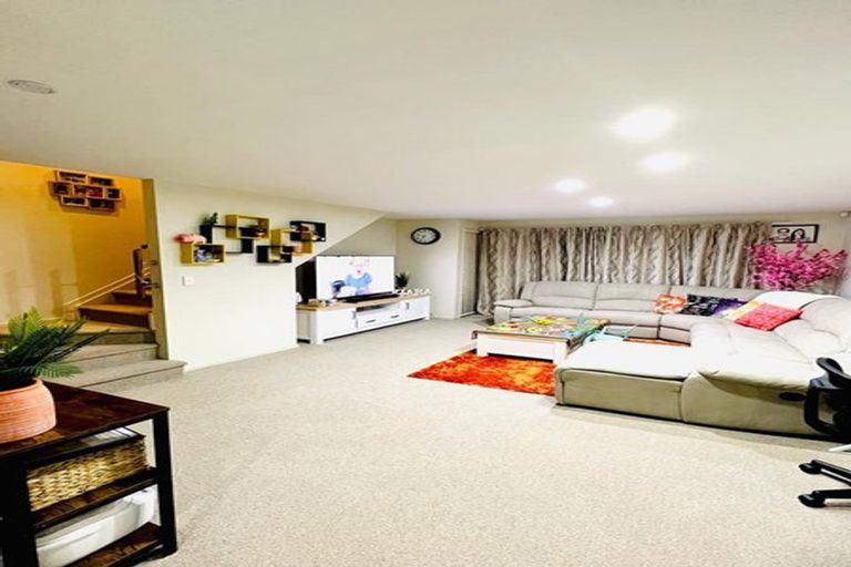 Photo of property in 50 Albionvale Road, Glen Eden, Auckland, 0602