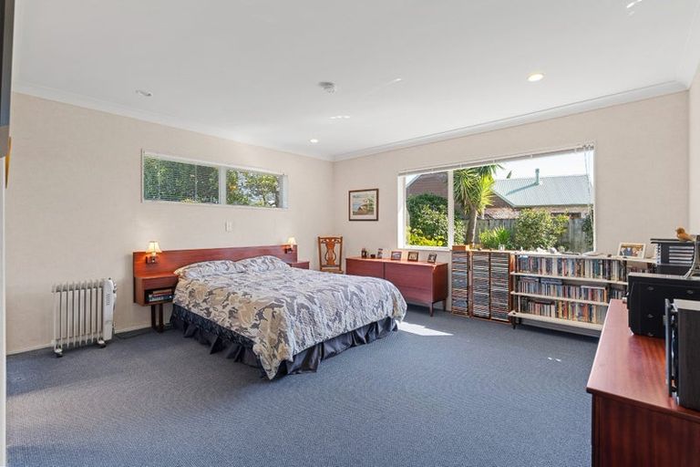 Photo of property in 40 Settlers Grove, Orewa, 0931