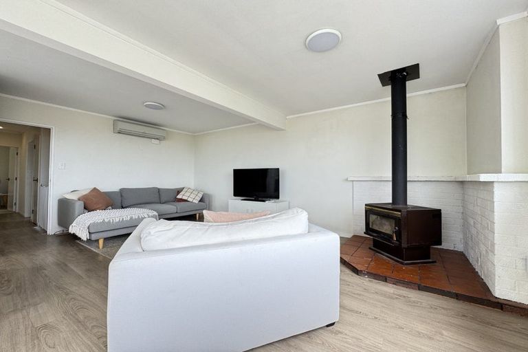 Photo of property in 2/16 Orissa Crescent, Broadmeadows, Wellington, 6035