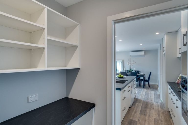 Photo of property in 60 Eriksen Road, Te Awa, Napier, 4110