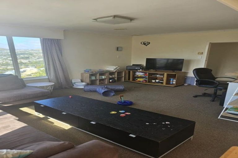 Photo of property in 48 Cunliffe Street, Johnsonville, Wellington, 6037