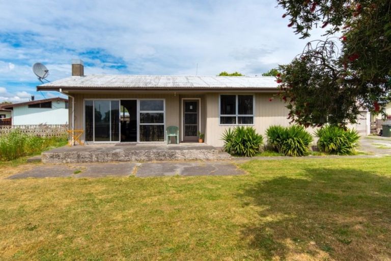 Photo of property in 1 Berwick Street, Flaxmere, Hastings, 4120