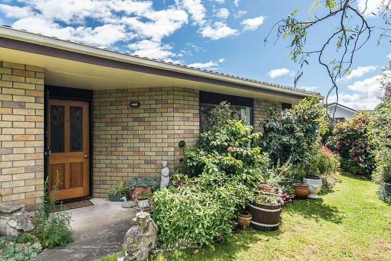 Photo of property in 23b Pinewood Grove, Paraparaumu Beach, Paraparaumu, 5032