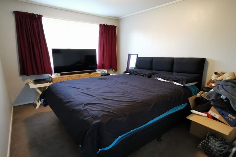 Photo of property in 4 Tree View Avenue, Glenfield, Auckland, 0629