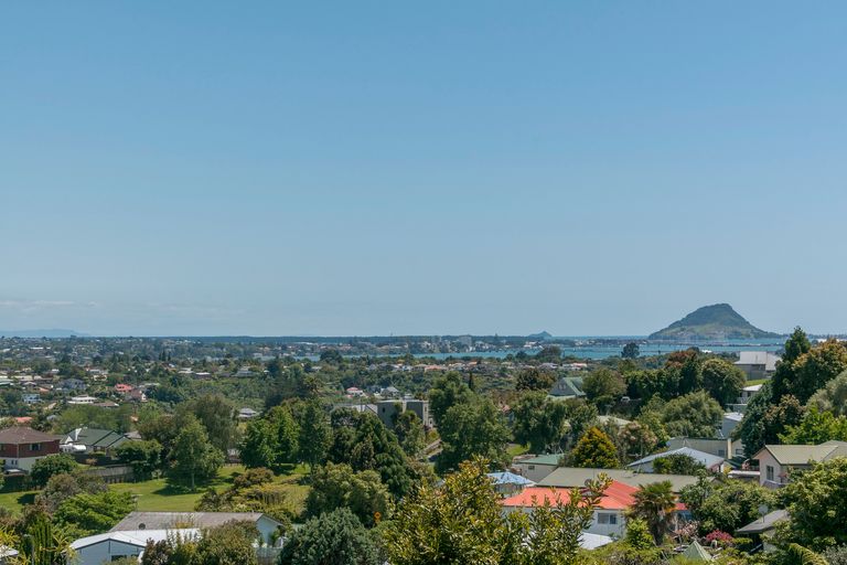 Photo of property in 60a Osprey Drive, Welcome Bay, Tauranga, 3112