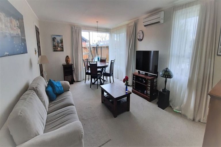 Photo of property in 1/43 Blair Avenue, Papanui, Christchurch, 8053