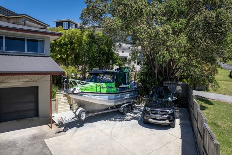 Photo of property in 11 Park Drive, Raglan, 3225