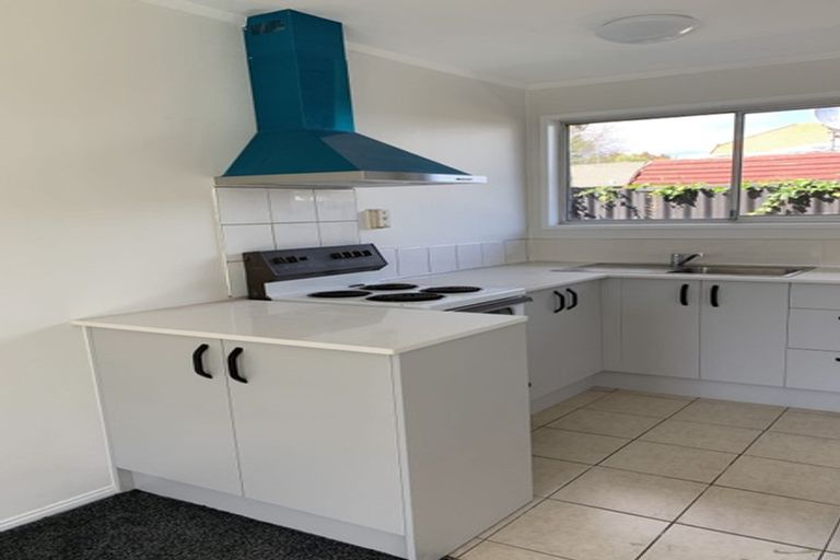 Photo of property in 23 Mcdonald Crescent, Mount Wellington, Auckland, 1060