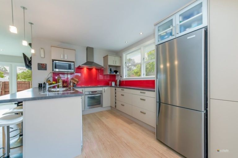 Photo of property in 87a Pretoria Street, Hutt Central, Lower Hutt, 5010