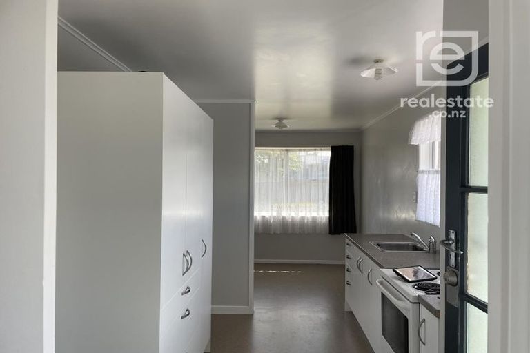 Photo of property in 15 Burndale Terrace, Manurewa, Auckland, 2102