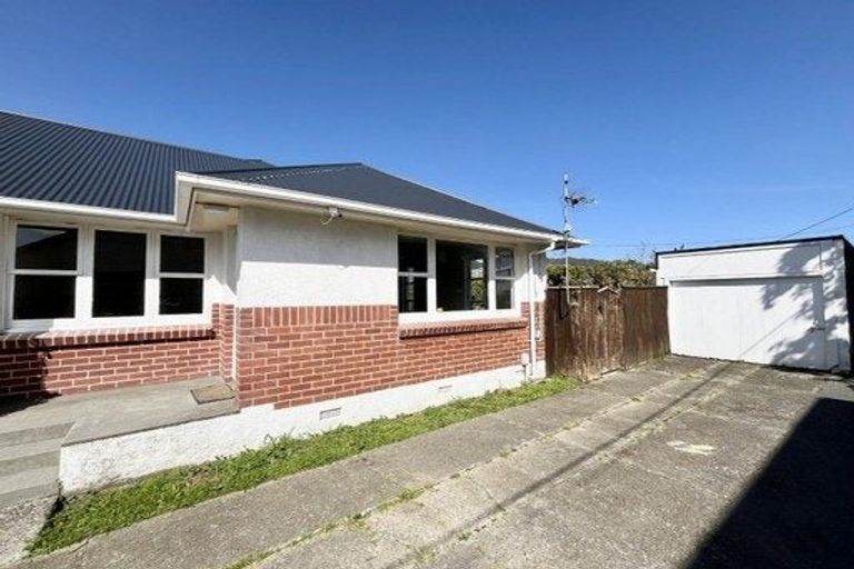 Photo of property in 20-20a Cottle Street, Avalon, Lower Hutt, 5011