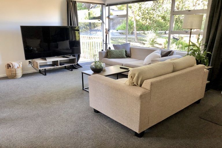 Photo of property in 2/108 Canongate Street, Birkdale, Auckland, 0626