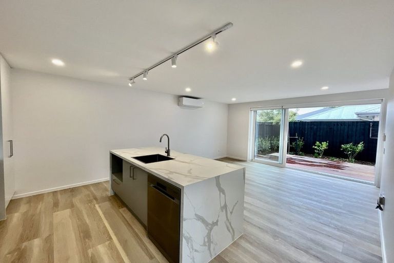 Photo of property in 6/677 Gloucester Street, Linwood, Christchurch, 8062