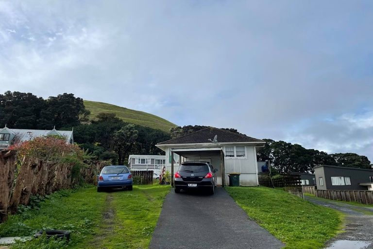 Photo of property in 2/151b Wallace Road, Mangere Bridge, Auckland, 2022