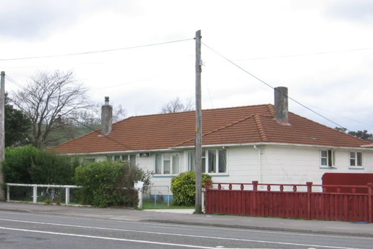 Photo of property in 52-52a Opaki Road, Lansdowne, Masterton, 5810