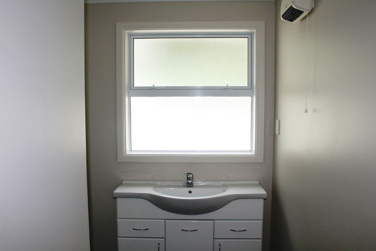 Photo of property in 18 Derwent Street, Oamaru North, Oamaru, 9400