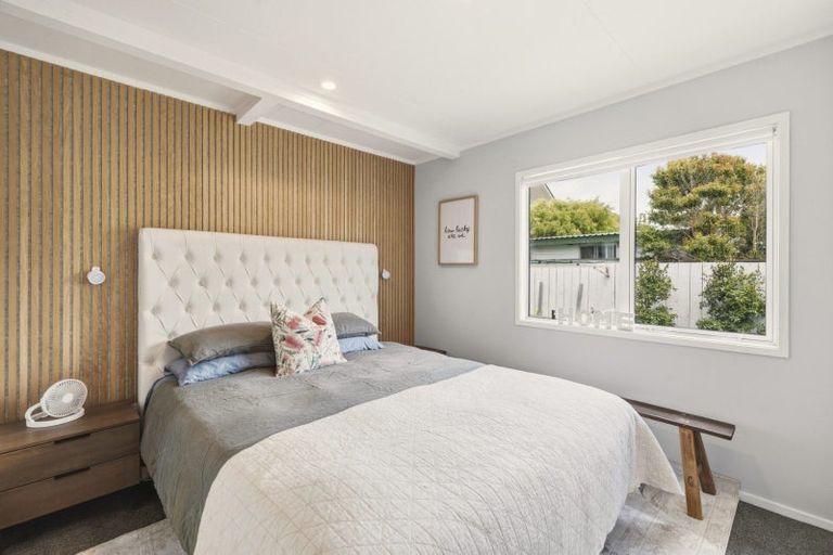 Photo of property in 5 Marjorie Lane, Papamoa Beach, Papamoa, 3118