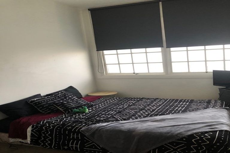 Photo of property in 25 Montilla Place, Manurewa, Auckland, 2102