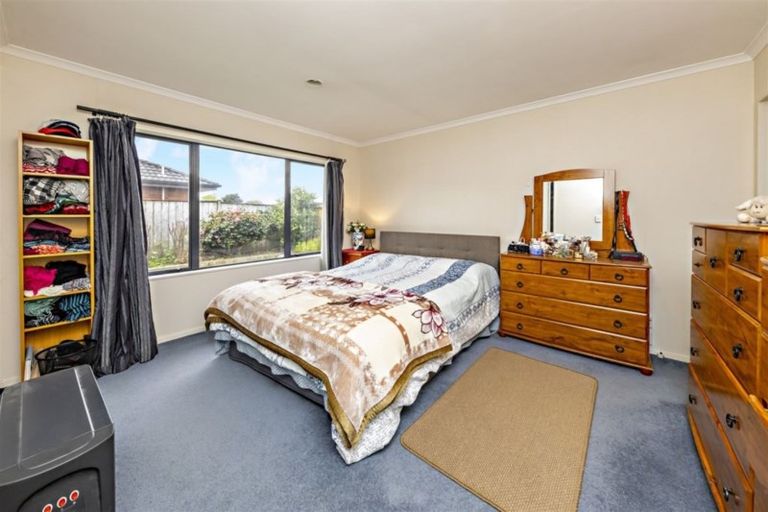 Photo of property in 34 Stellata Court, Randwick Park, Auckland, 2105