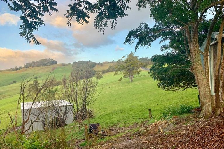 Photo of property in 215 Taipuha Road, Waiotira, 0193