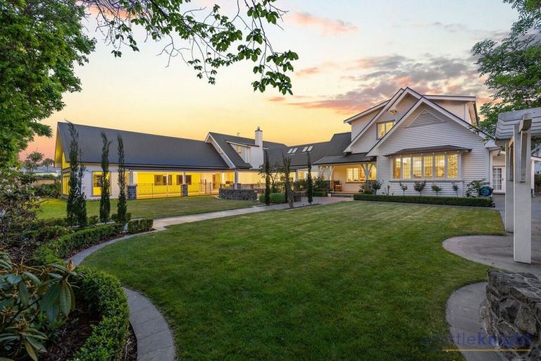 Photo of property in 75 Totara Street, Fendalton, Christchurch, 8041