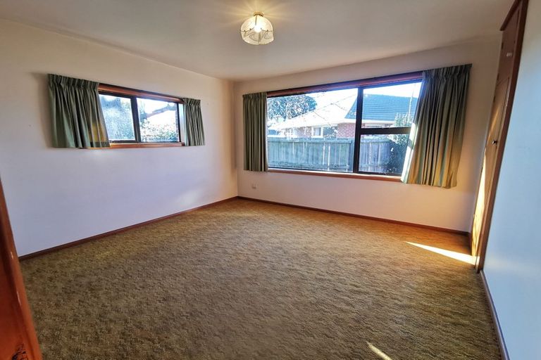 Photo of property in 10 Rochford Place, Bryndwr, Christchurch, 8052