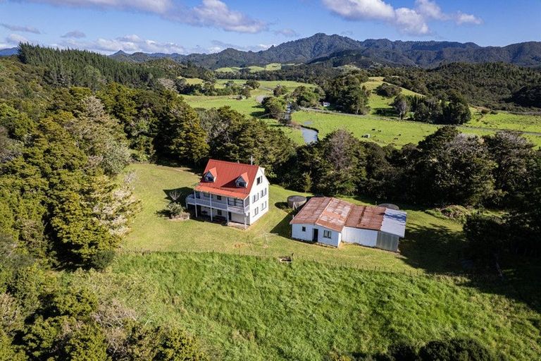Photo of property in 3118 Russell Road, Punaruku, Hikurangi, 0184