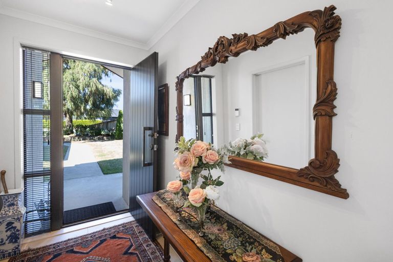 Photo of property in 12 Cotter Place, Cambridge, 3434