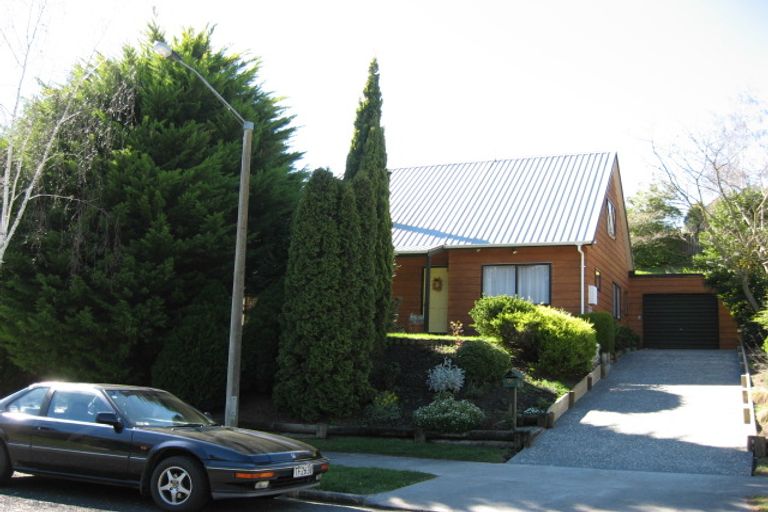 Photo of property in 93 James Cook Street, Havelock North, 4130