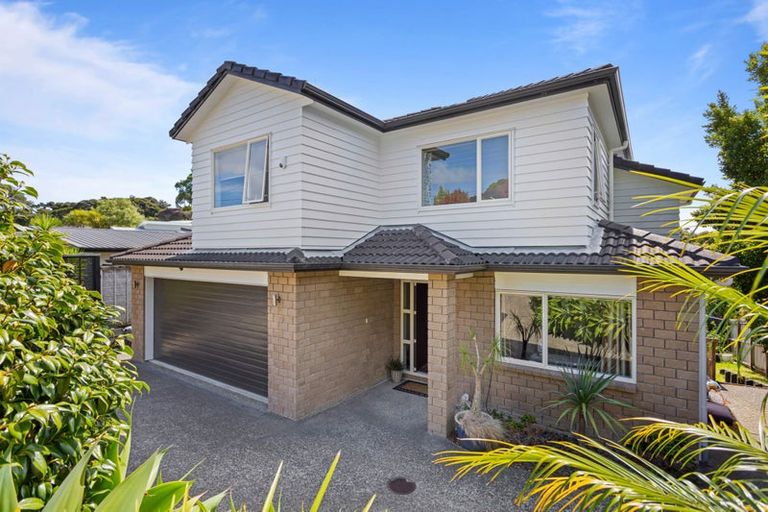 Photo of property in 218 Greenhithe Road, Greenhithe, Auckland, 0632